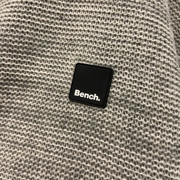 Bench zip up sweater - Picture 3 of 5